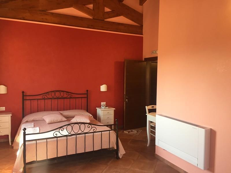 Agriturismo Ciociaro " Il Colle " Hotel Ristorante チェプラーノ エクステリア 写真
